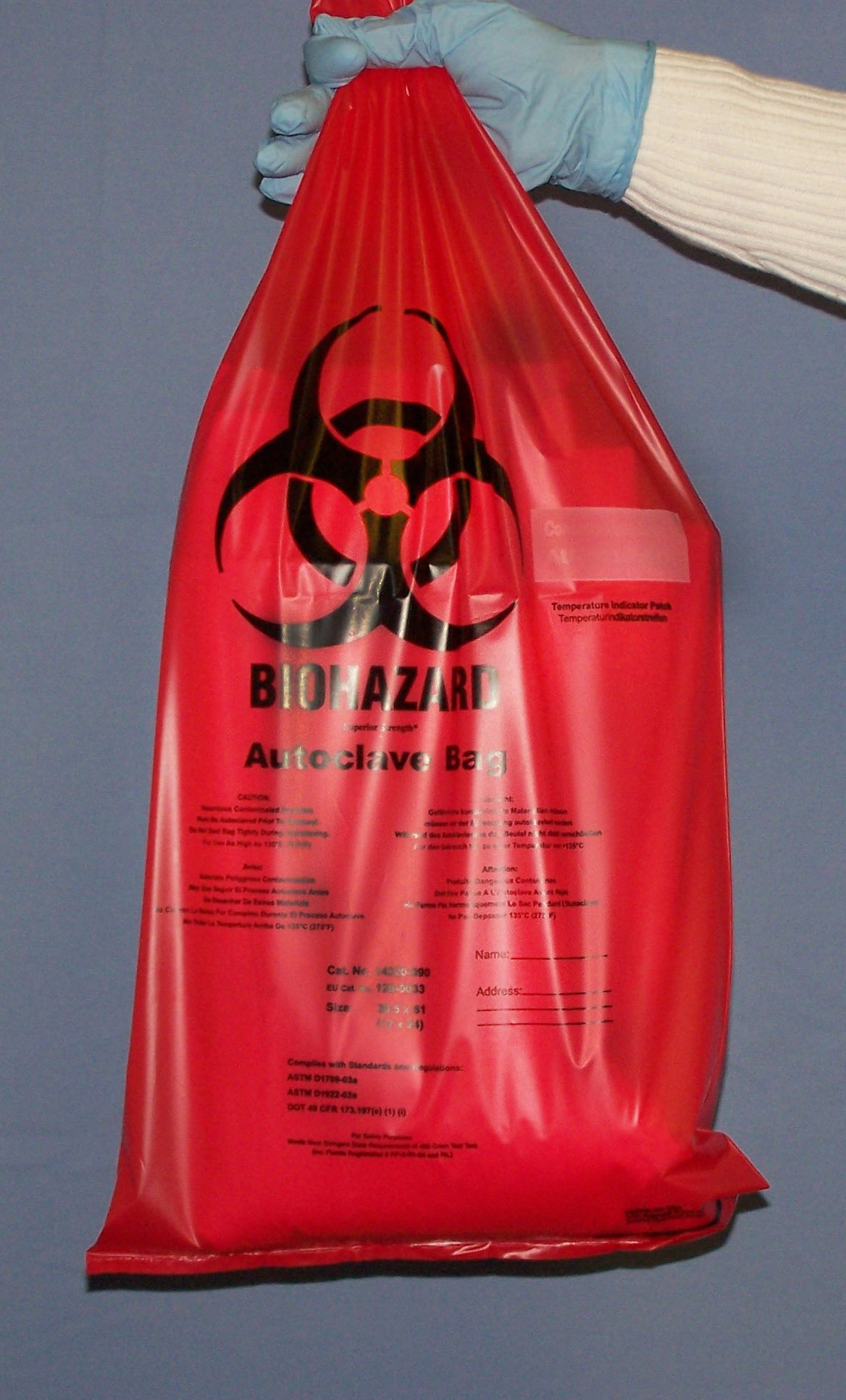 BIOHAZARD AUTOCLAVE BAGS 19X24 IN. RED