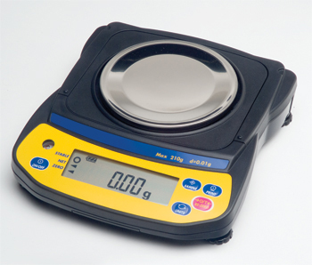 COMPACT SCALE CAP. 6100g x 0.1g RES.